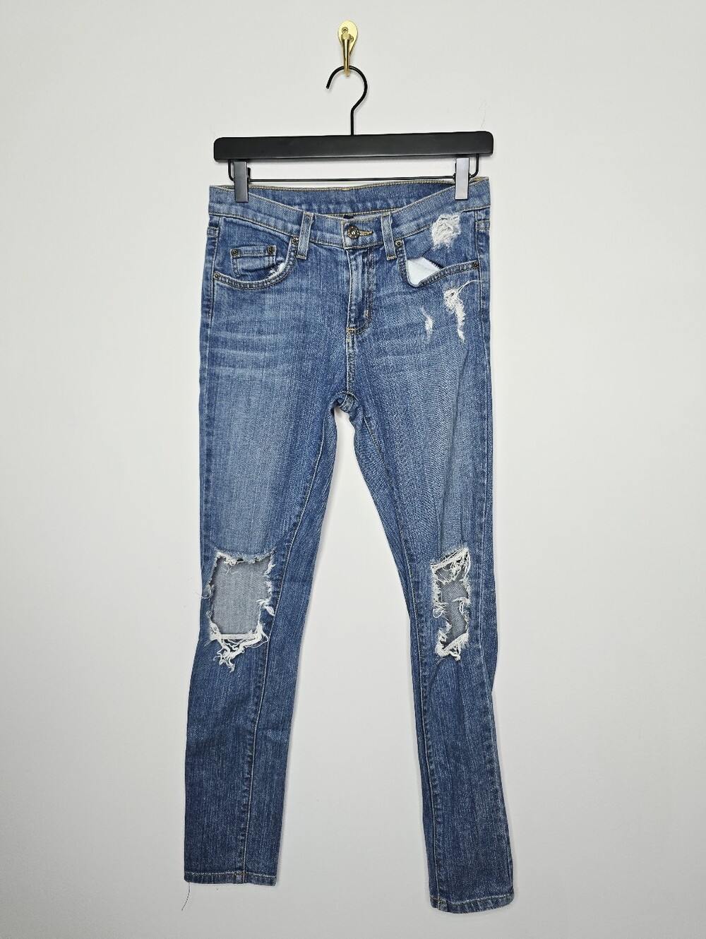 Carmar High Rise Destroyed Skinny Jeans Size 27